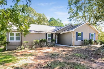 100 Smokemont Dr Fayetteville, GA 30214